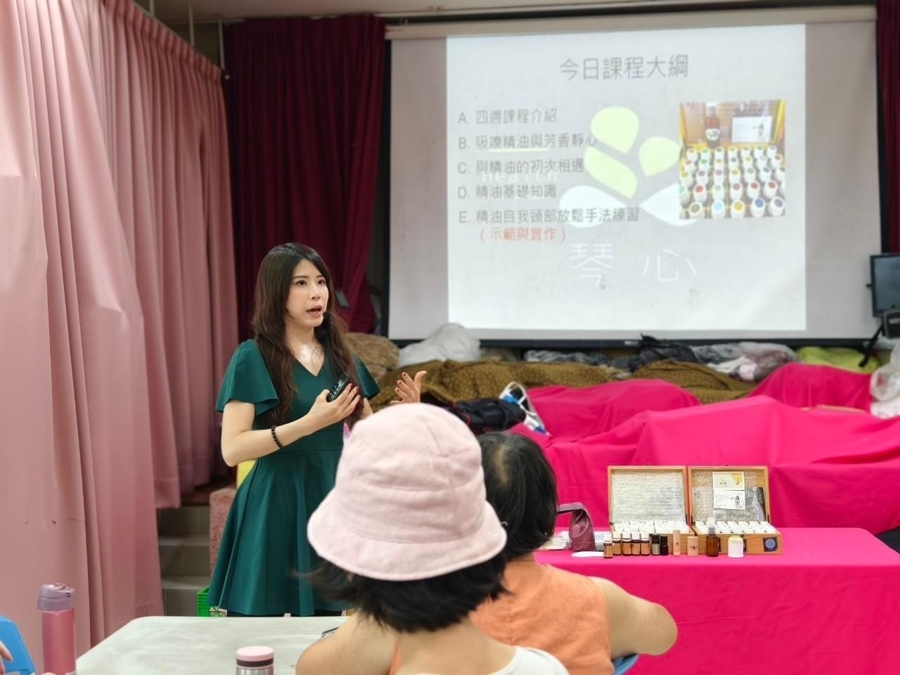 基隆芳療課照片紀錄