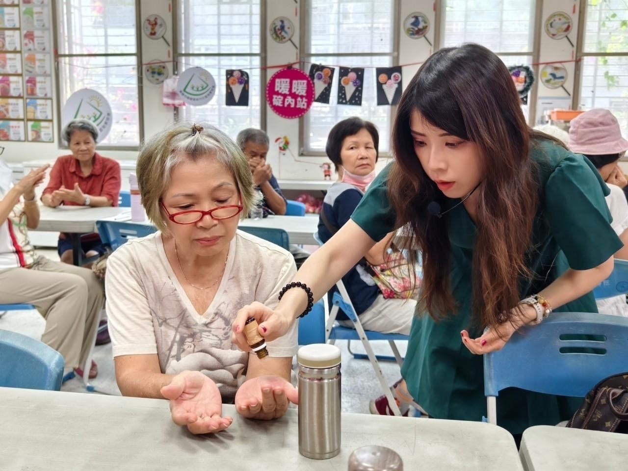 基隆芳療課照片紀錄