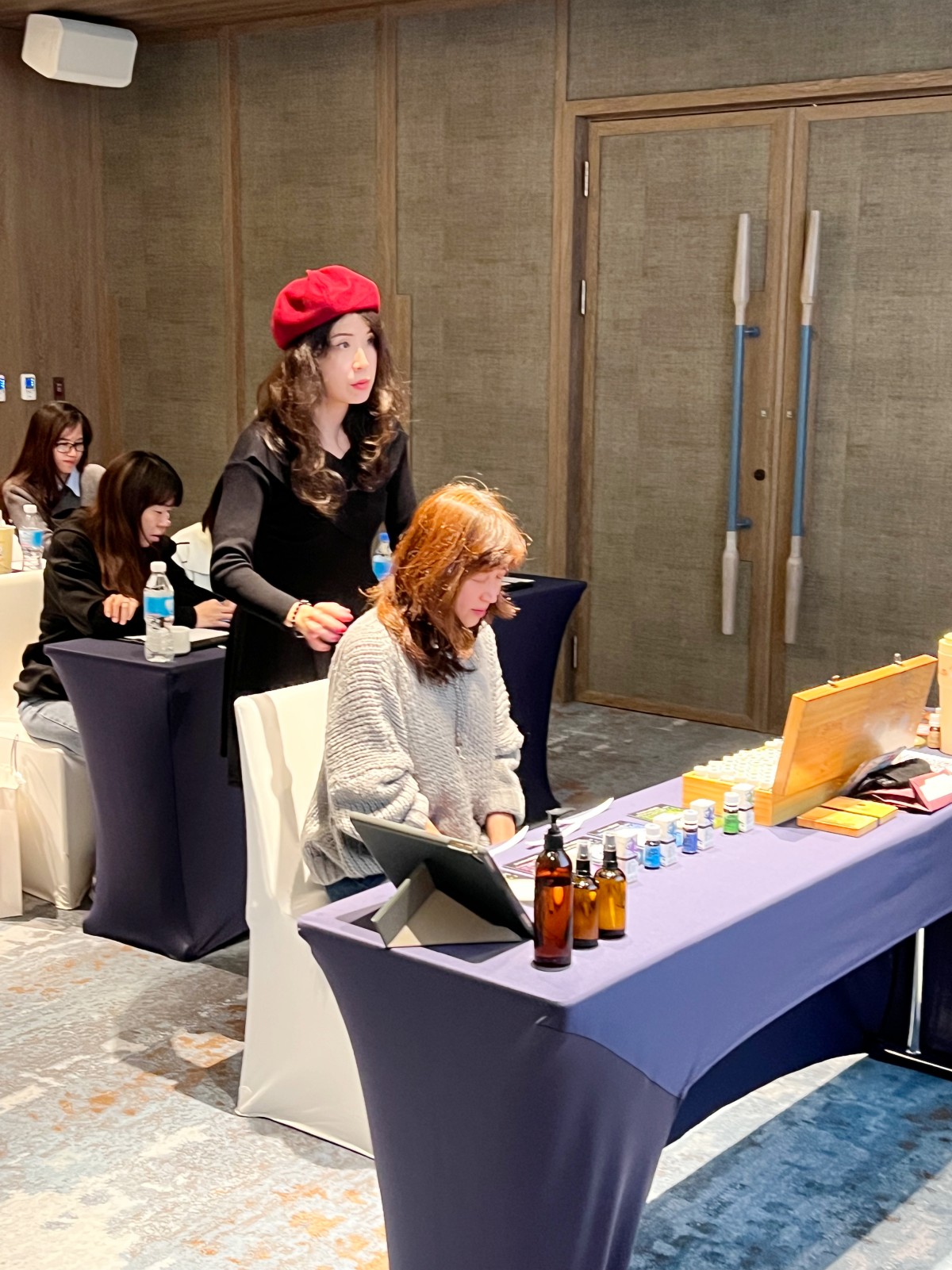 修復力與療癒力芳療脈輪講座課程照片紀錄 - 第14張圖 修復力與療癒力芳療脈輪講座