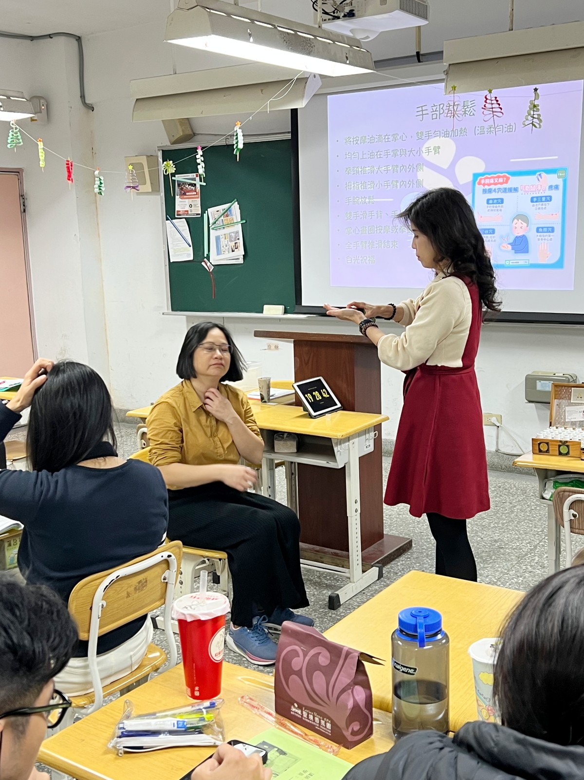 全方位精油芳療-從青少年到樂齡