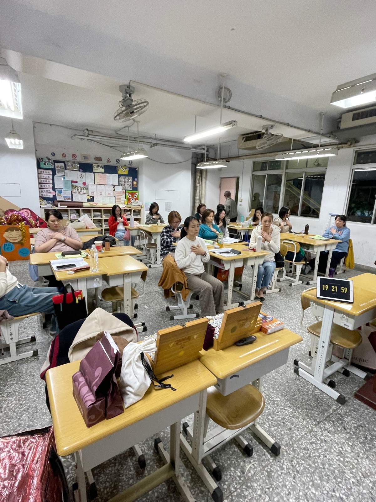 全方位精油芳療-從青少年到樂齡