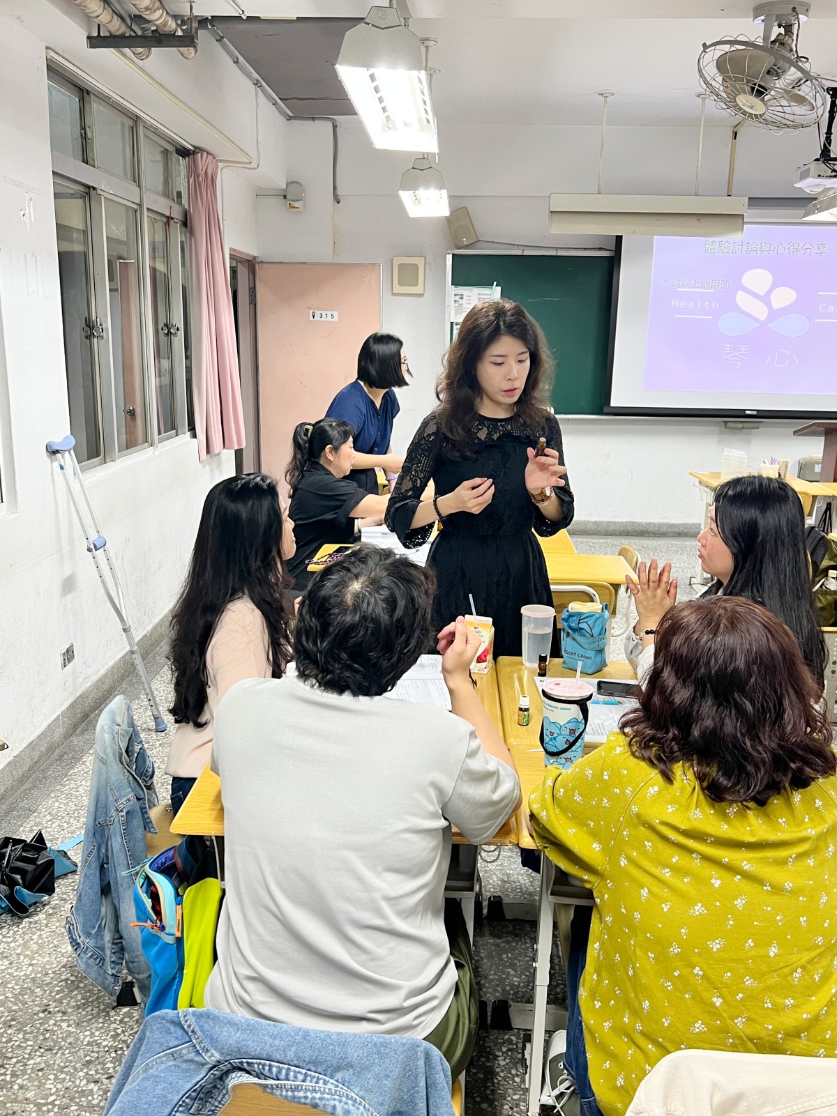 全方位精油芳療-從青少年到樂齡