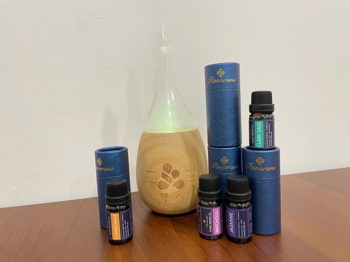 把日常過成詩-Pavaruni 香氛深度開箱:用精油、融燭燈與香水,營造芳療師專屬的居家儀式感 - 第4張圖 Pavaruni