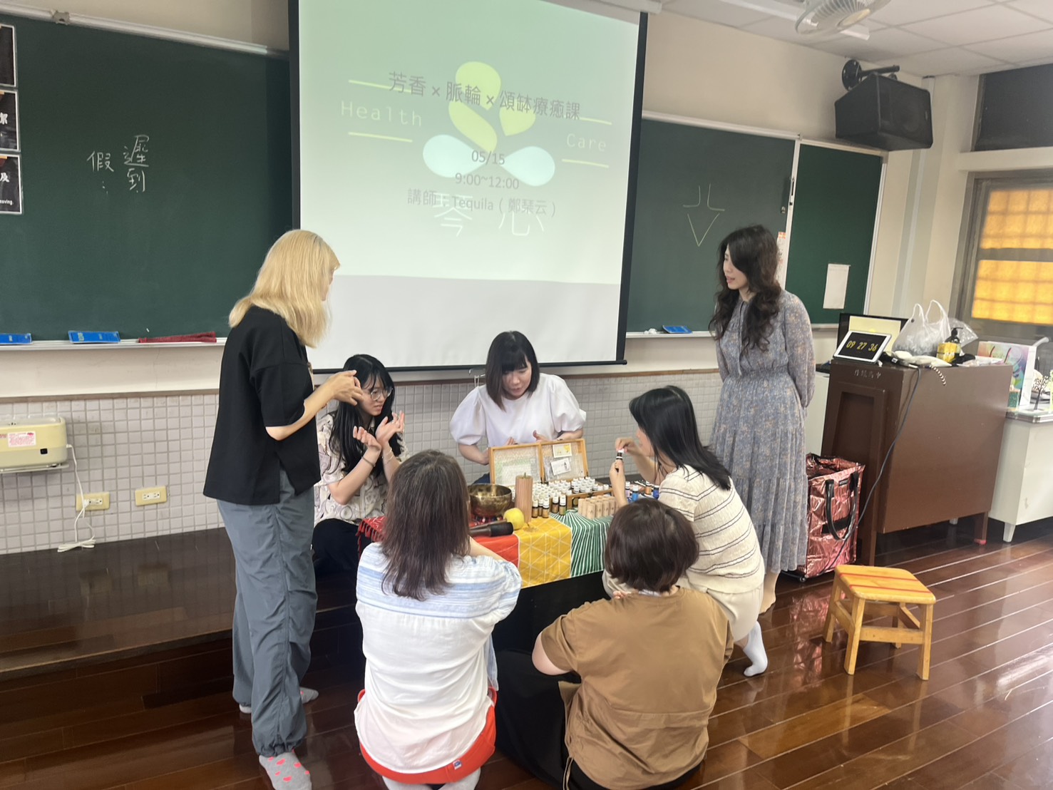丹鳳高中芳療脈輪頌缽課,心得回饋與照片(2026.05) - 第11張圖 丹鳳高中芳療脈輪頌缽課