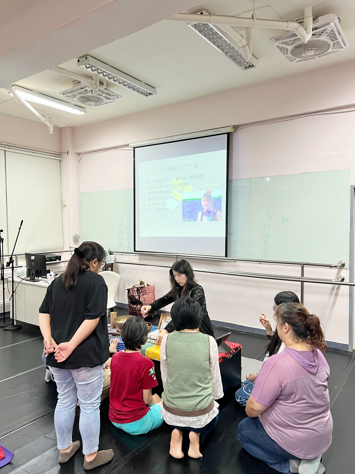 台北市信義區瑠公國中芳療頌缽課