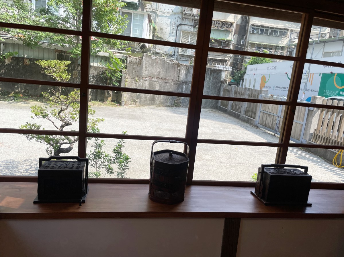 台北昆陽街的日式時光機:【靜心苑】百年老宅雙館深度散策,穿浴衣、嚐鍋物、聆聽老樹的療癒呢喃 - 第41張圖 靜心苑