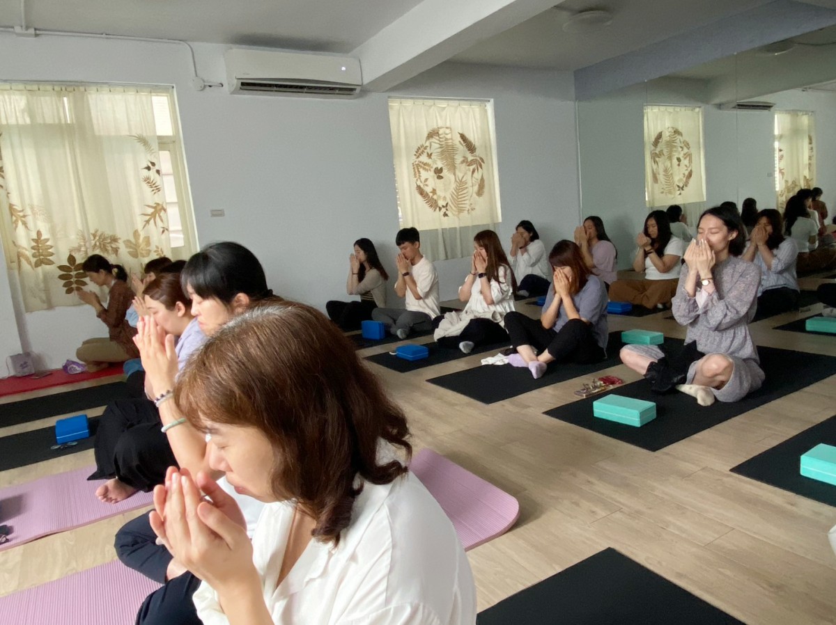 摩斯漢堡團體音療課