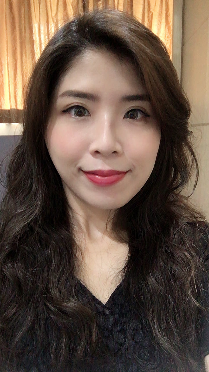彩妝課程Vivian Hou