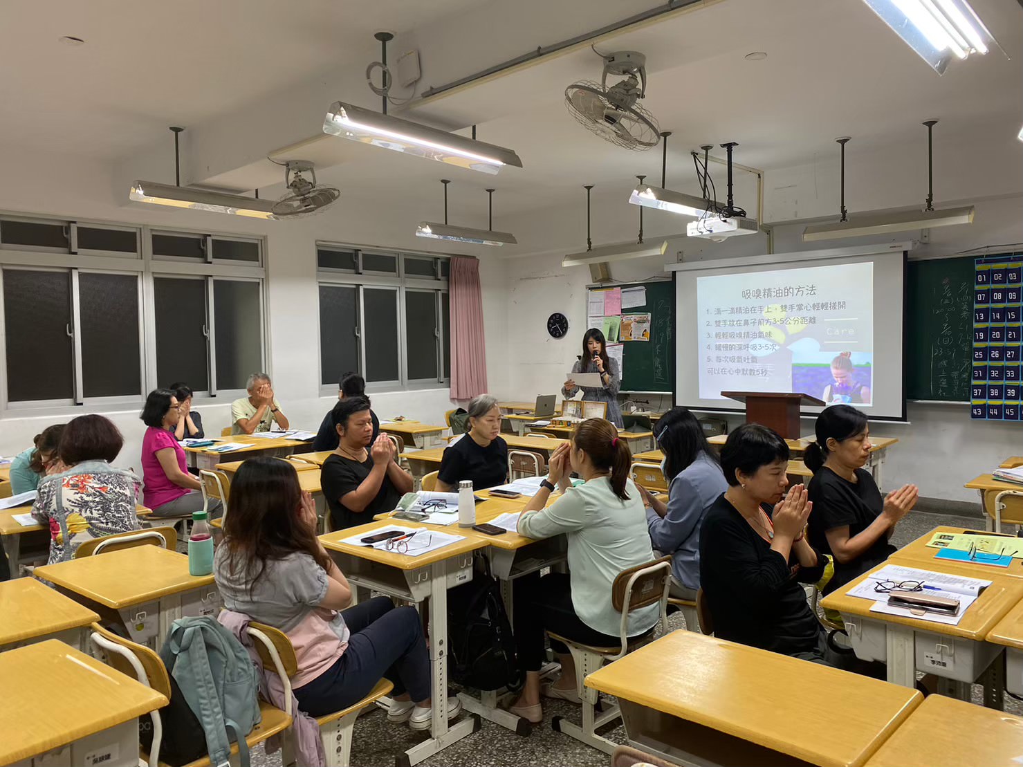 心靈芳療自我探索與療癒課程照片紀錄