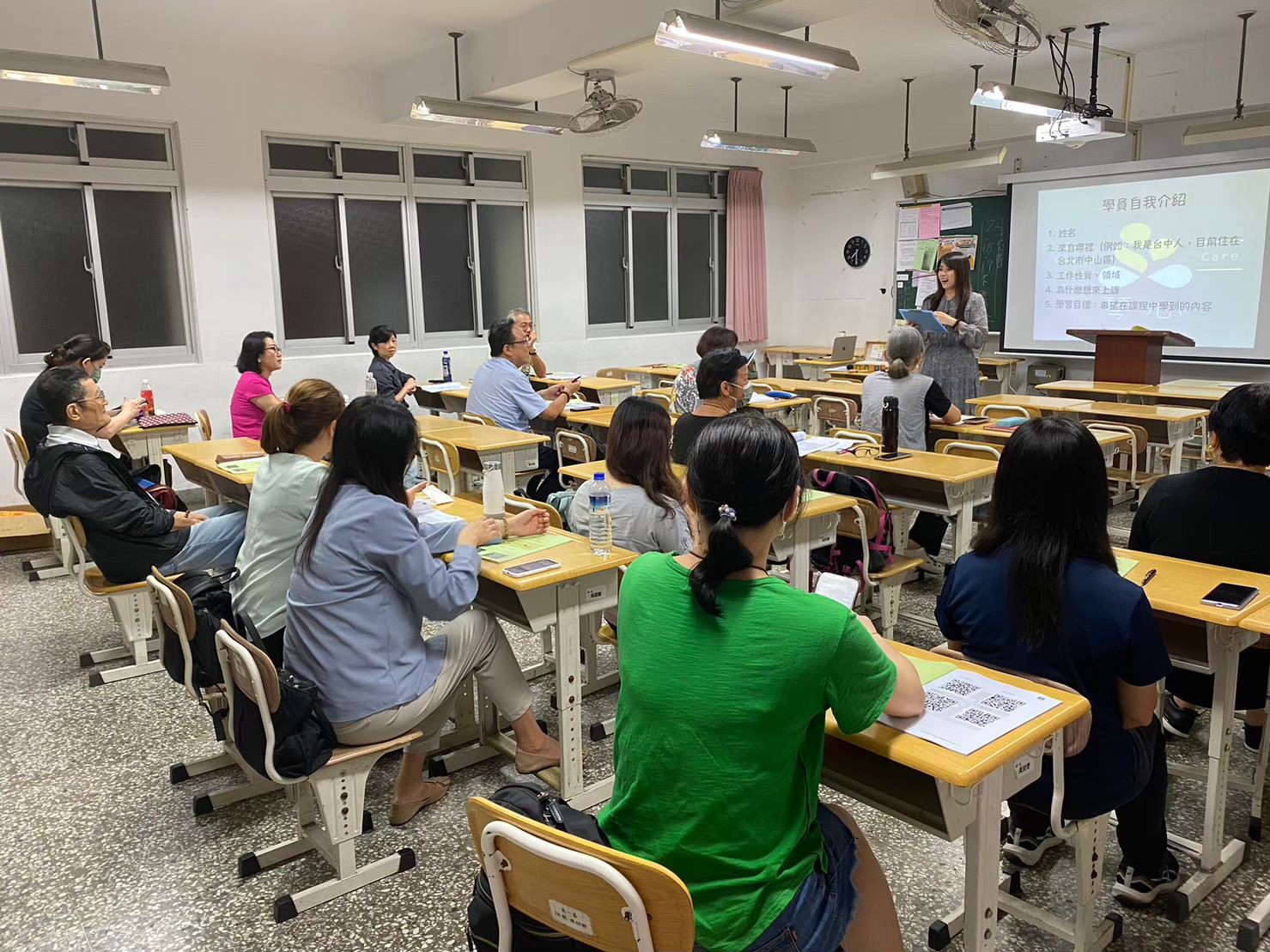 心靈芳療自我探索與療癒課程照片紀錄