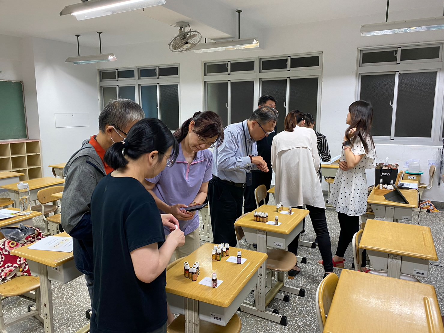 精油在脈輪五行的應用上課記錄