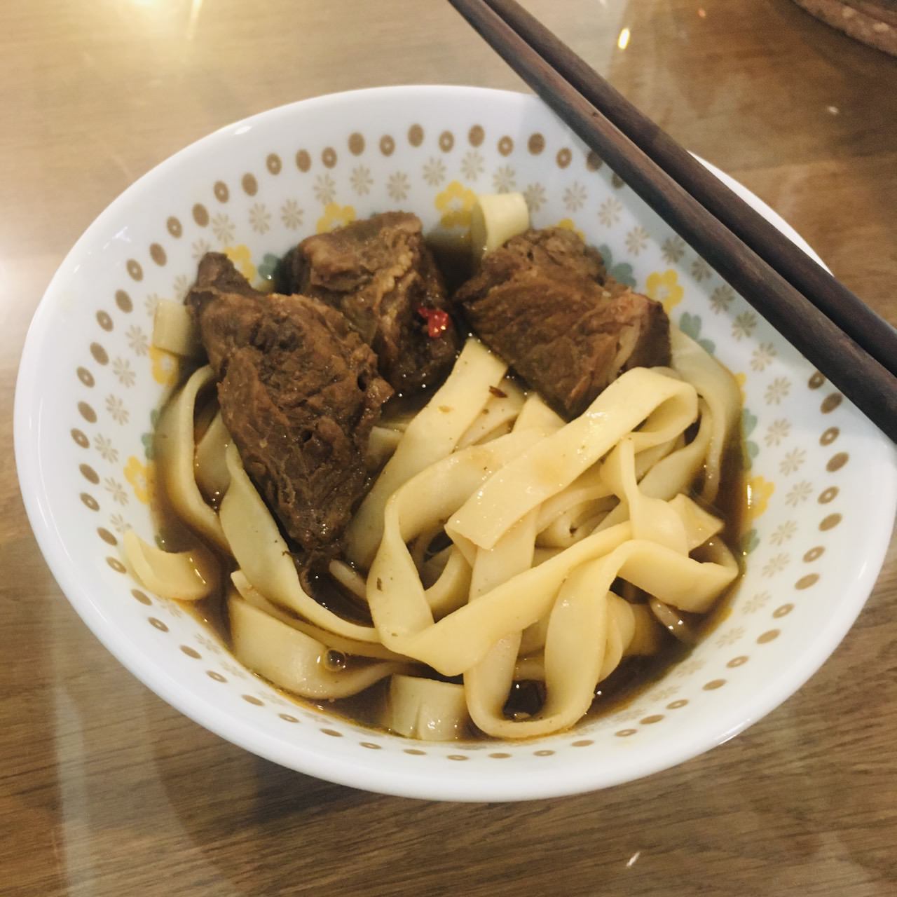 日光好食牛肉麵